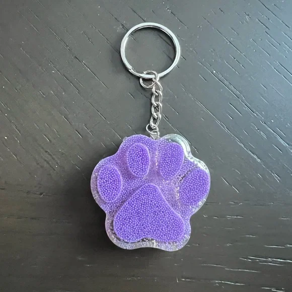 Epoxy Key chains - Picture 8 of 16